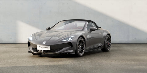 Cyberster 4WD Camden Grey / Toit souple noir / Intérieur gris